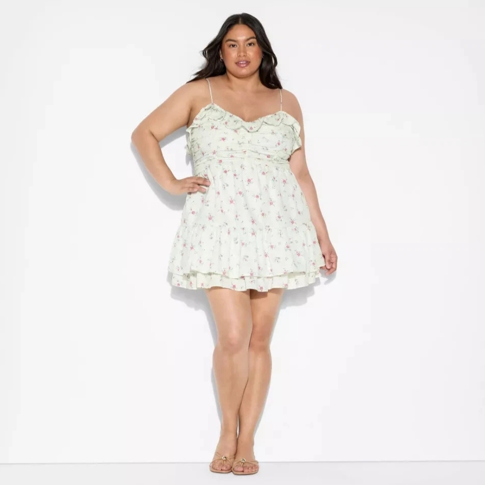 NWT White Floral Ruched Mini Dress Size 2X
